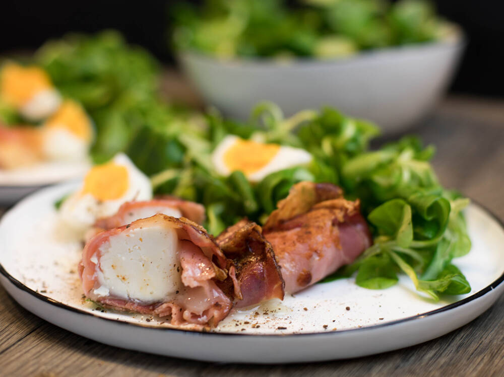 Vogerlsalat mit Ländle Sura Käs - Vorarlberg Milch eGen