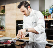 Sauerrahmsouffle, Vorarlberg Milch (4) Sauerrahmsouffle, Vorarlberg Milch (4)